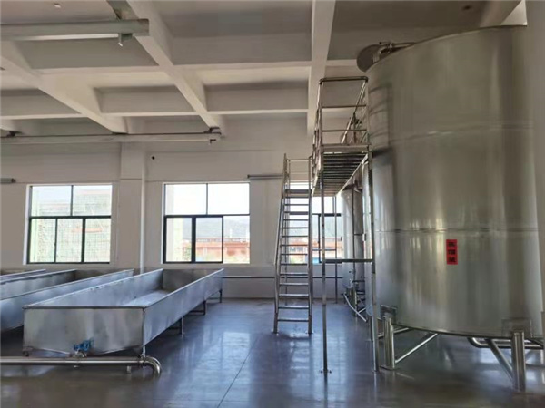 不锈钢白酒储酒罐